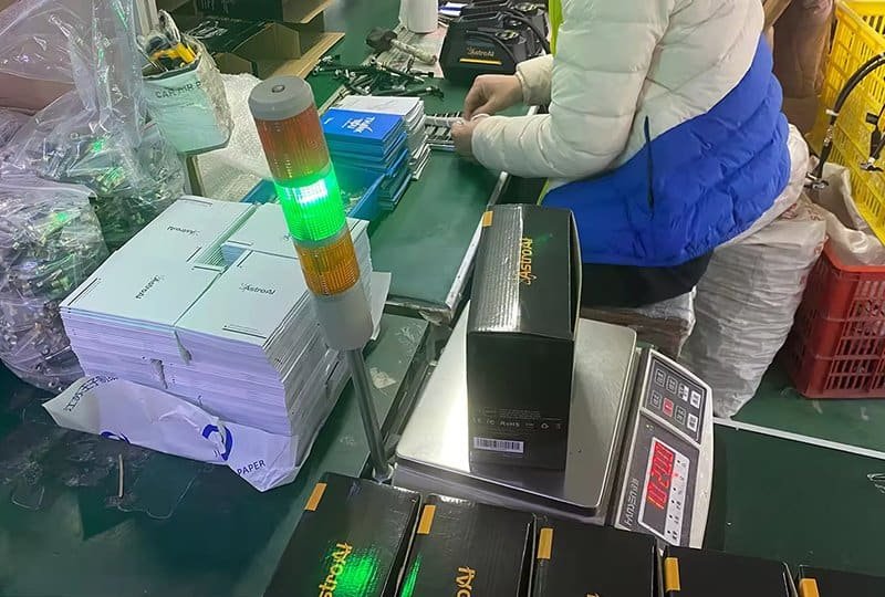 KelyLands air pump packaging